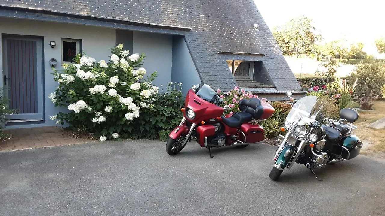 Ty Eflenn Bed & Breakfast Locunole
